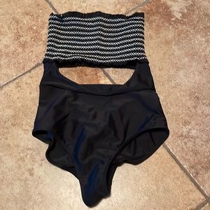 Cute one piece bandeau suit